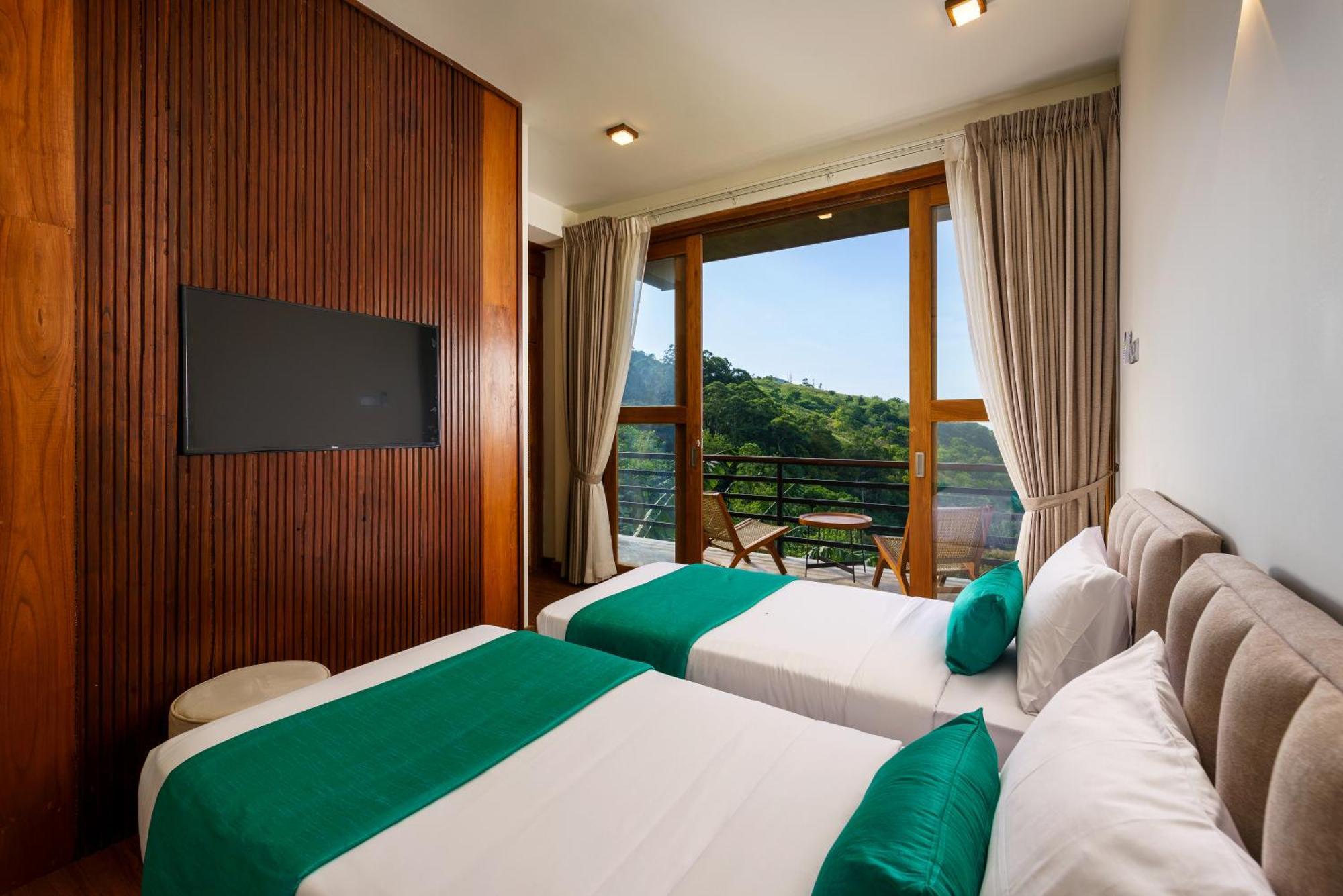 Majentra Ella Hotel Szoba fotó