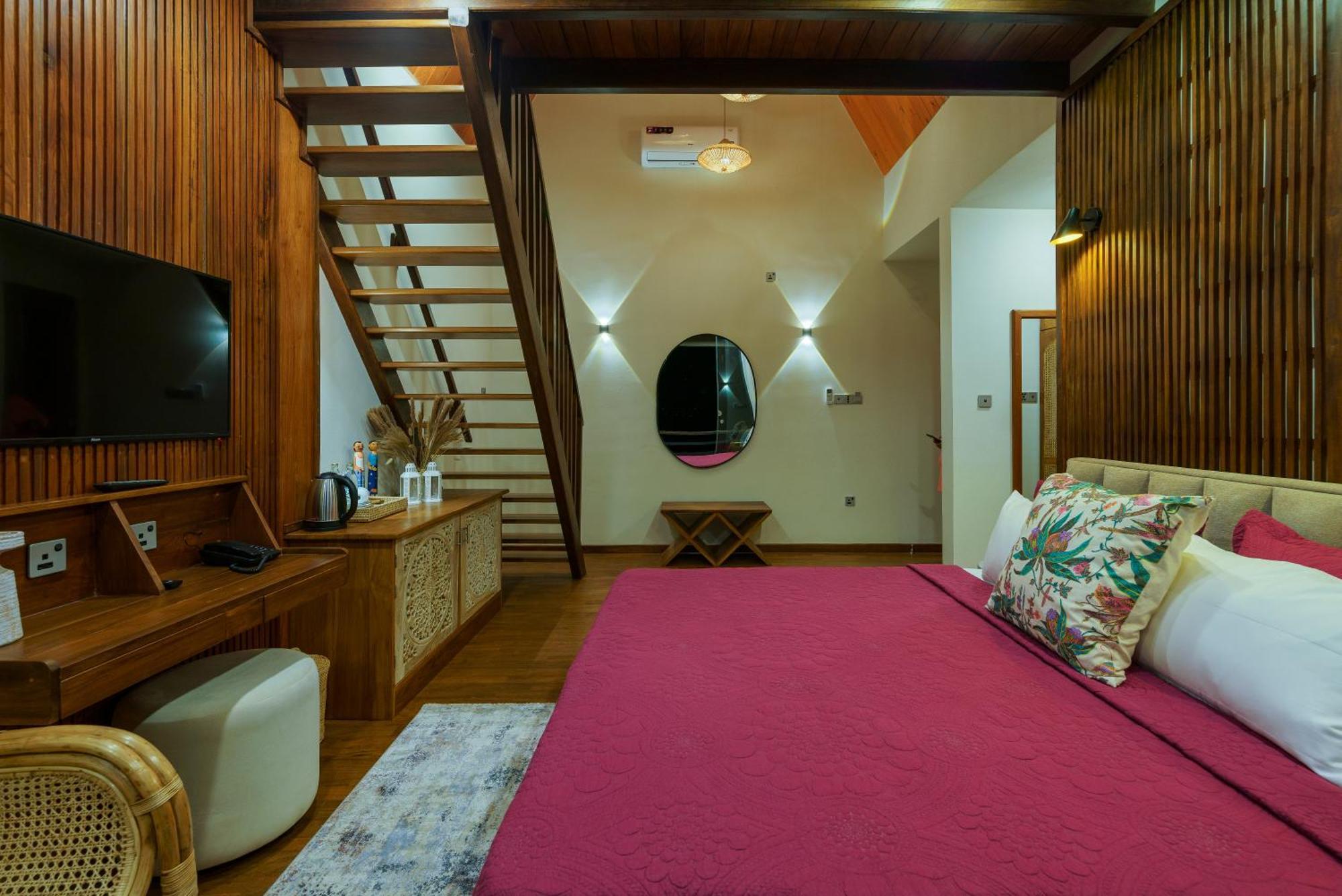Majentra Ella Hotel Kültér fotó