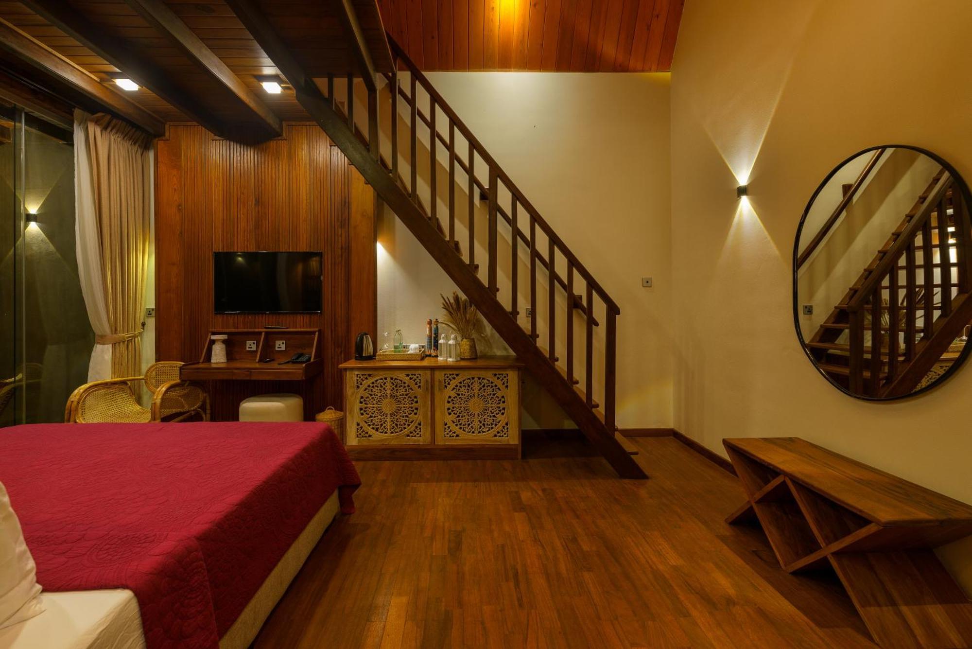 Majentra Ella Hotel Kültér fotó