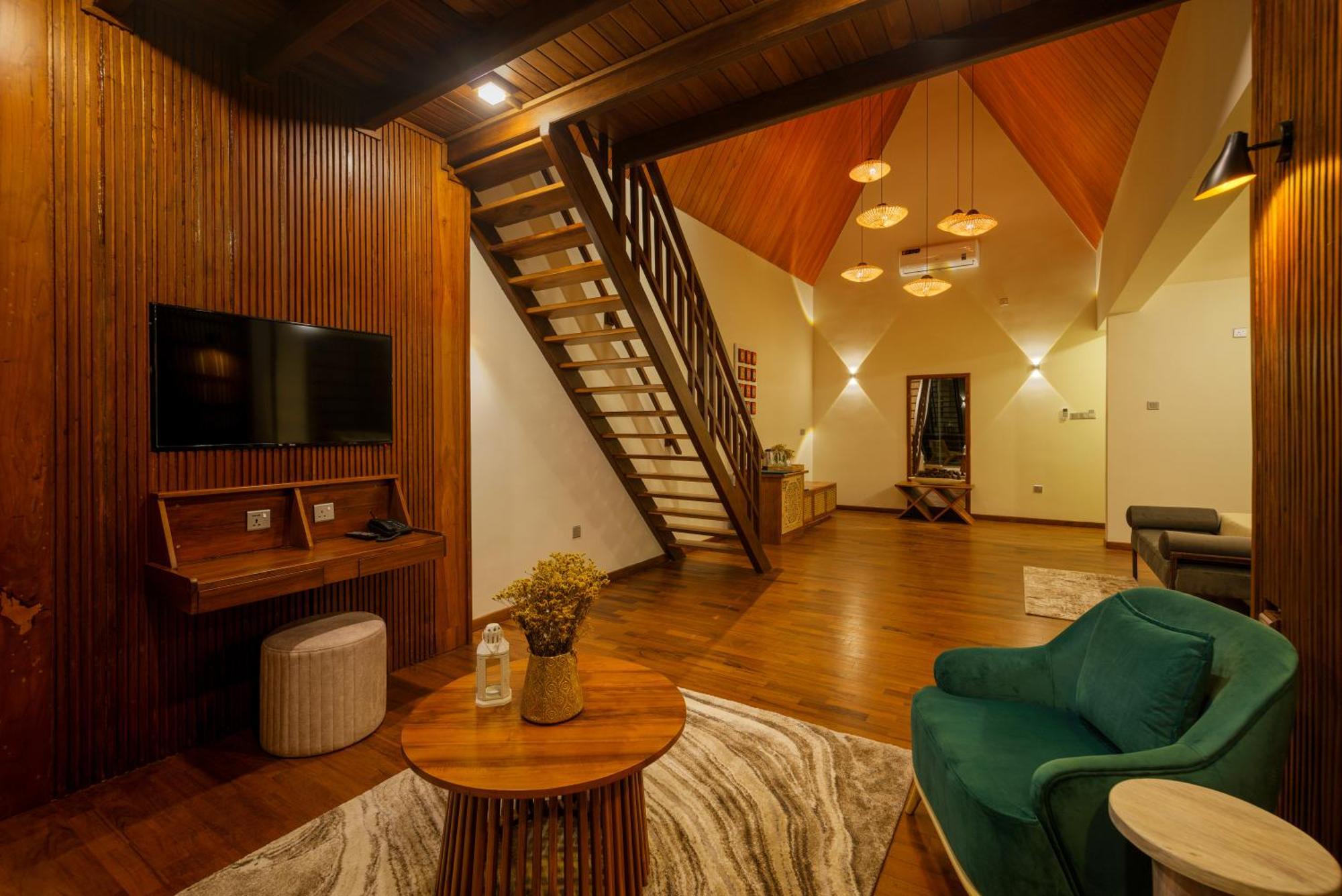 Majentra Ella Hotel Kültér fotó